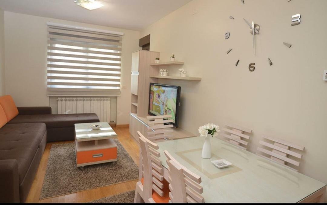 Happy N&T Apartment Zlatibor Bagian luar foto